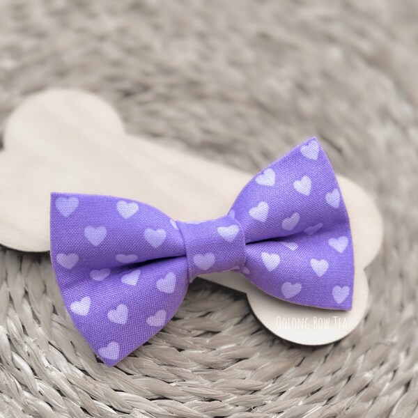 Lavender Polka Dot Hearts Dog Bow Tie, Valentines Dog or Cat Name Bow Tie, Mothers Day Gift for Dog Mom, Light Purple Heart Puppy Bowtie