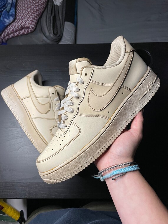 coffee dipping air force 1