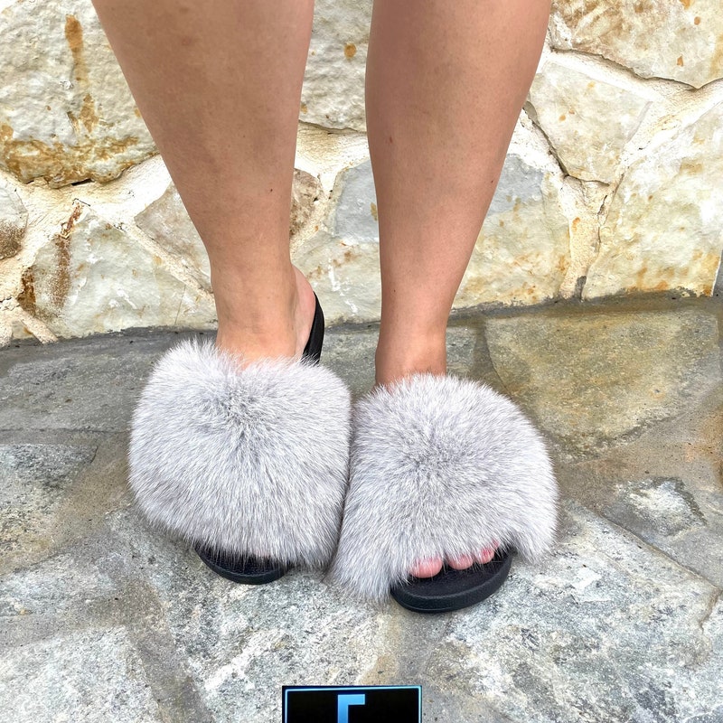 mens fur slides