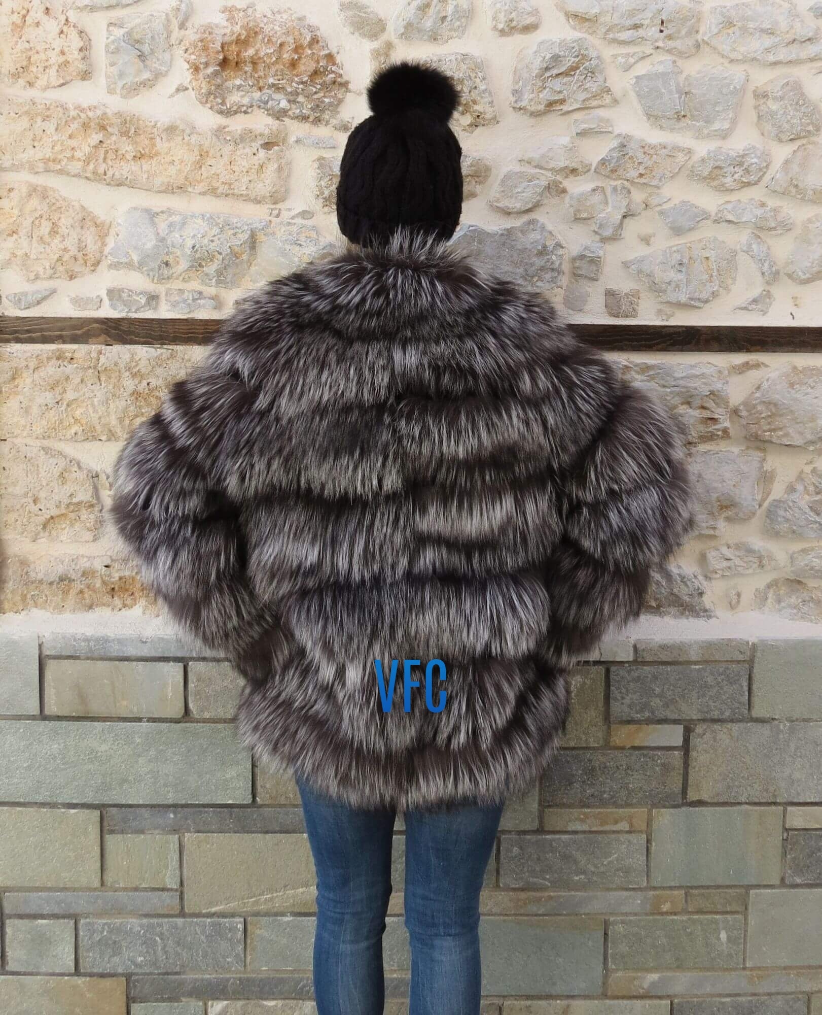 コート PLAIN FW25 FAKE FOX FUR JACKET (JJ25070 GREY) コート PLAIN FW25 FAKE FOX FUR JACKET (JJ25070 GREY