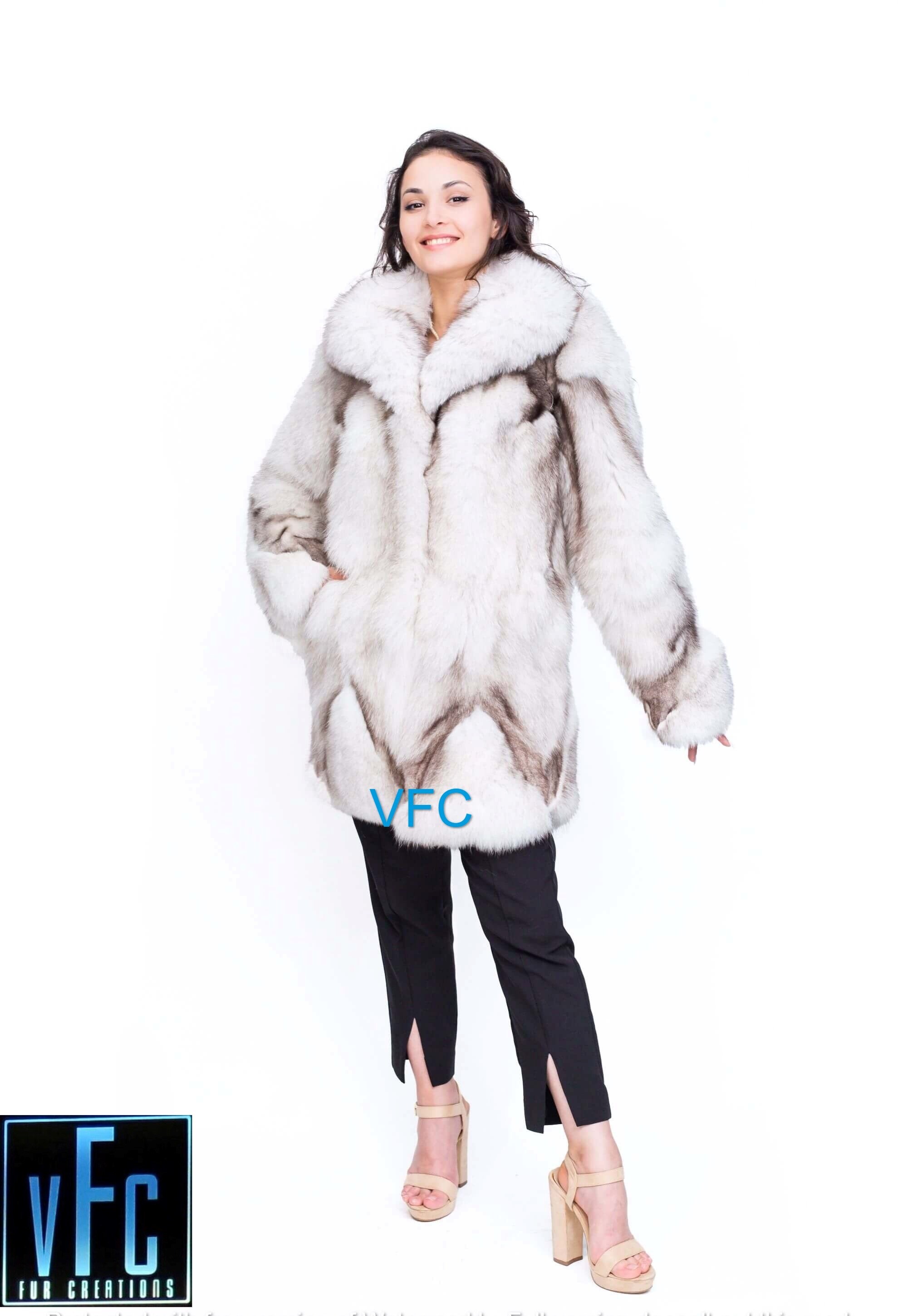 ✨️クリーニング済み✨️美品✨️ブルーフォックスコート 素晴らしいブルーフォックスファーコート、本物のフォックス