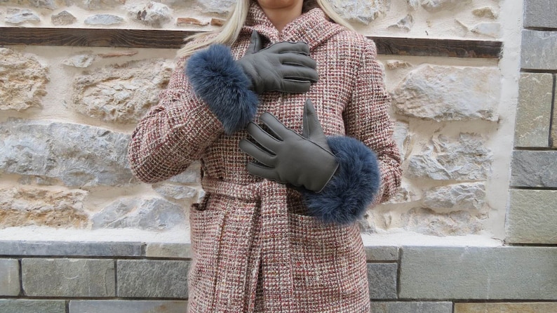 Sheepskin Gloves Real Fur Gloves Seal gray Mouton Fur Gloves With Fox Fur Cuffs Real Mouton Gloves