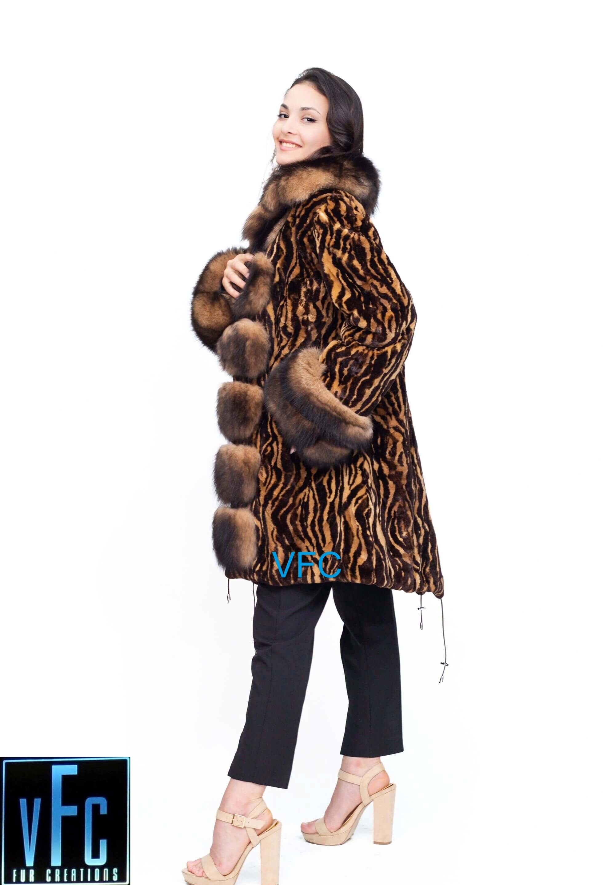 Leopard Minc Leopard Print Sheared Mink Fur Parka With Camel-black Fox Fur Collar ...