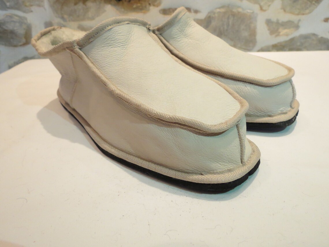 white slippers with fur