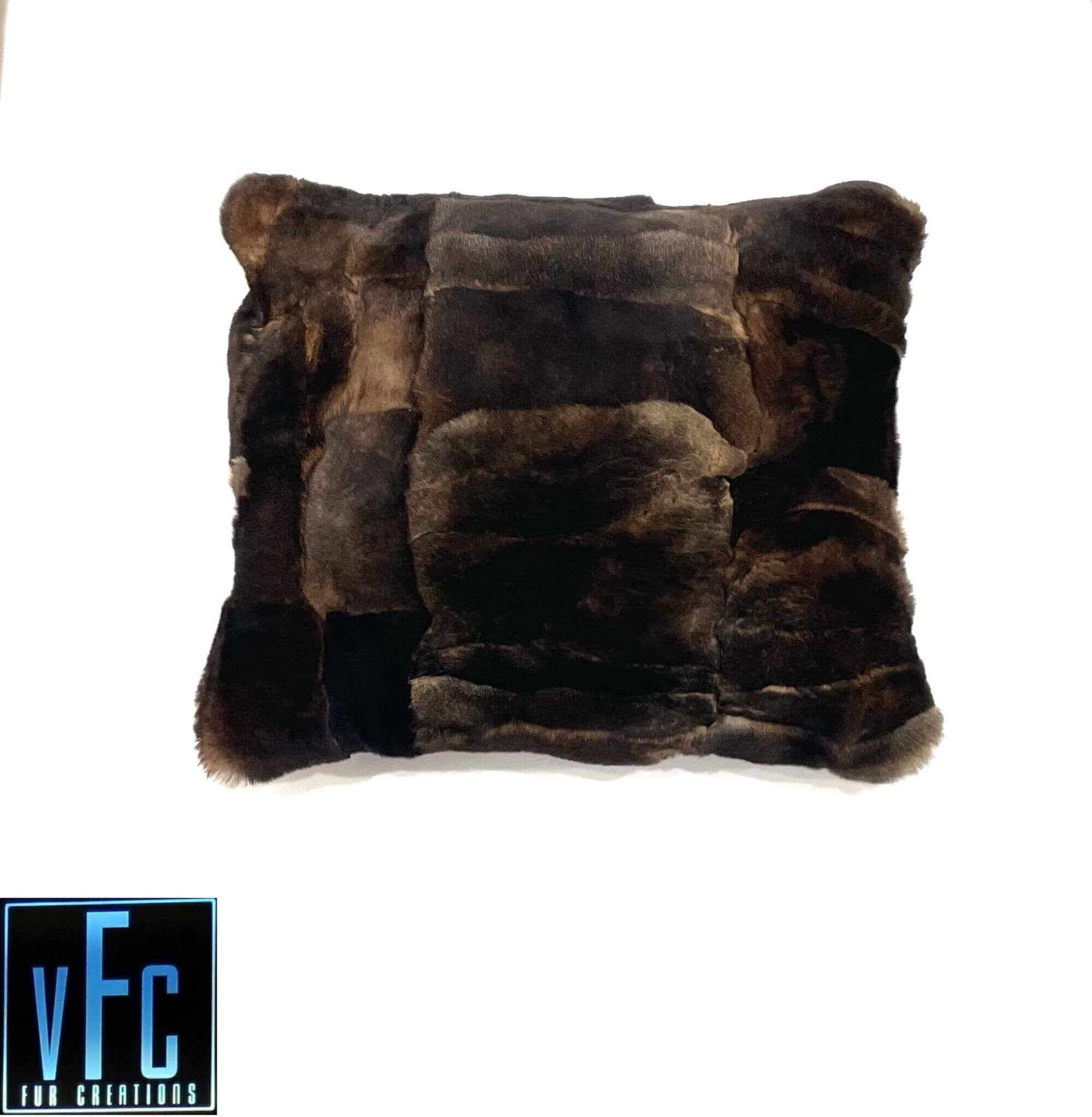Coussin Double Face En Fourrure Véritable De Coyote – Lars Paustian 965 (75x35 Cm)