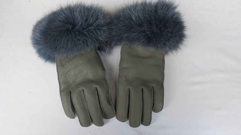Sheepskin Gloves Real Fur Gloves Seal gray Mouton Fur Gloves With Fox Fur Cuffs Real Mouton Gloves