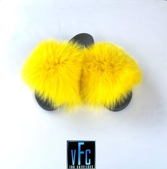 POM POM FOX SUMMER YELLOW POM POM FOX SUMMER YELLOW