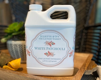 White Patchouli Laundry Detergent Liquid 32 oz