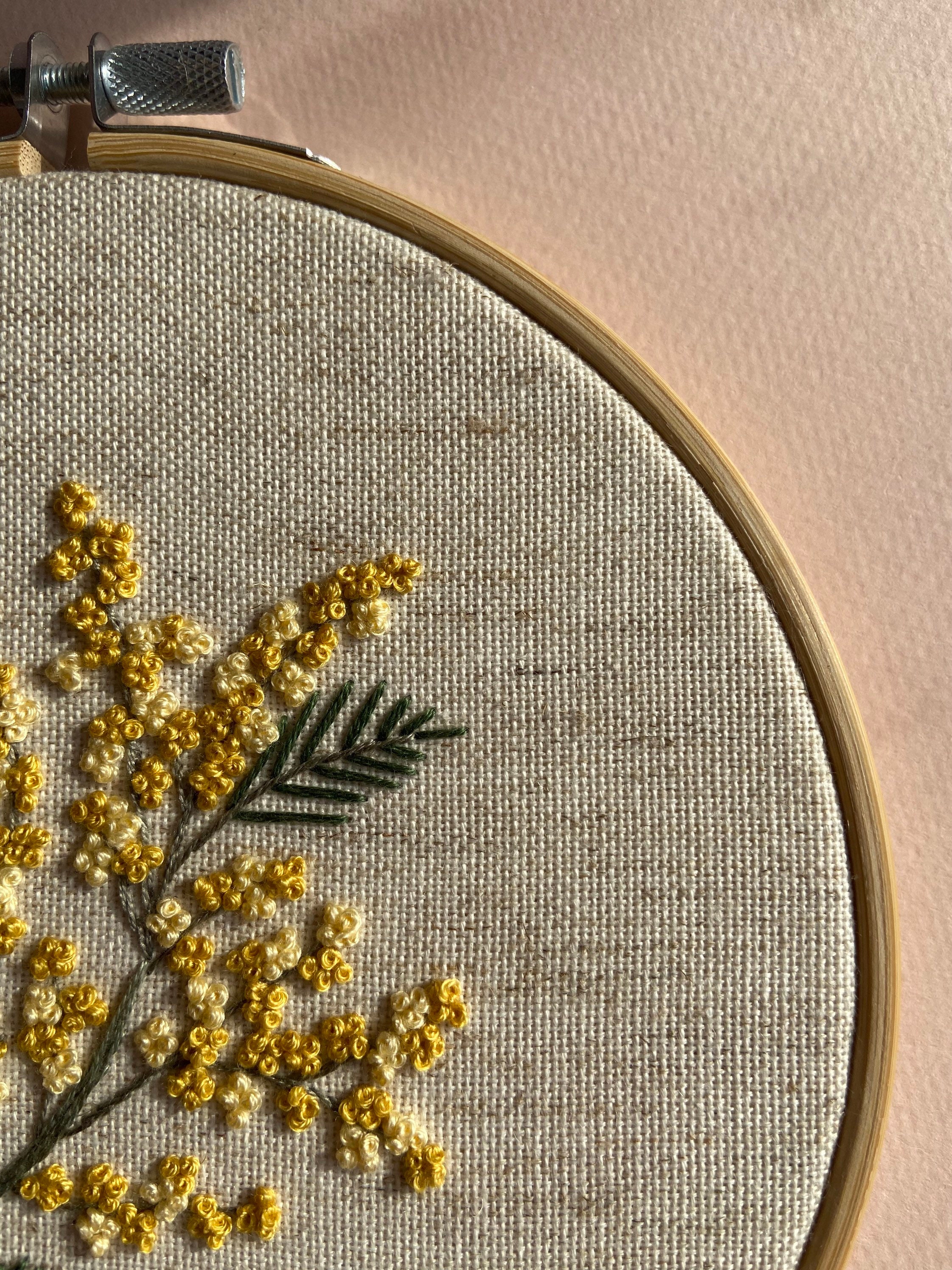 Mimosa flores bordado aro / bordado botánico aro / flores | Etsy