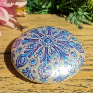 Hand Painted Mandala Stone, 4 inches Meditation Art, Purple & Blue Mandala Decor, Calming Gift, Spiritual Ornament, Boho Home Accent