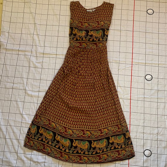 Vintage Starina MaxiDress in Size Large. Elephant