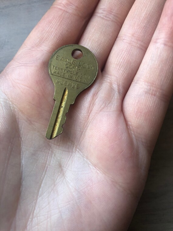 Craft Supplies & Tools Eagle Lock Corp Vintage Key Terryville Conn 