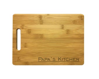 Tablas de cortar para papá, tabla de cortar de madera natural grabada de Papa's Kitchen, bambú o arce, regalo del Día del Padre para el abuelo