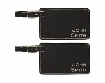 Etiquetas de equipaje personalizadas con nombre personalizado, accesorios de regalo de viaje para mujeres y hombres, paquete de 2 cuero sintético grabado con láser, negro o rosa