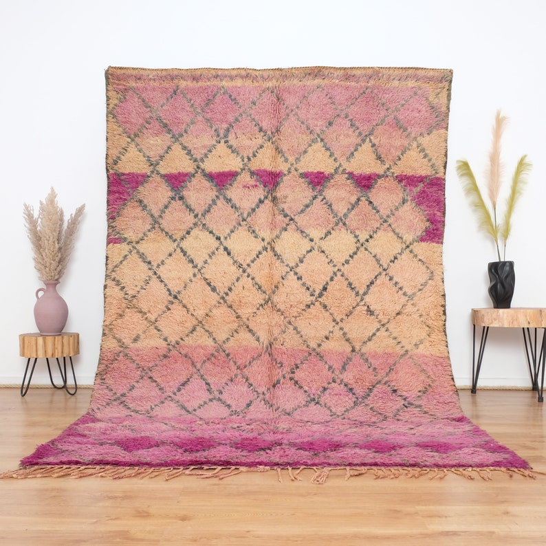 Vintage Boujaad rug, Authentic Moroccan Rug 6x9 ft image 1
