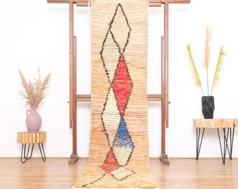 Moroccan rug runner - Authentic boujaad runner rug - Soft wool rug - Vintage Area rug - bohemian carpet 2x10 ft