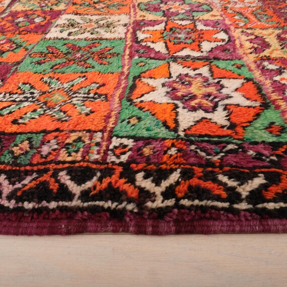 【ぶっ飛びSALE】モロッコラグ ヴィンテージ ブジャドラグ 超希少 モロッコラグ「BOUJADブジャド」ヴィンテージRBJ002アプリコット