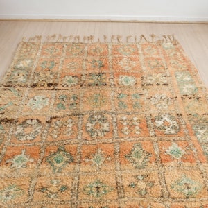 Vintage boujaad rug, Authentic Moroccan Rug 5x8 ft image 6
