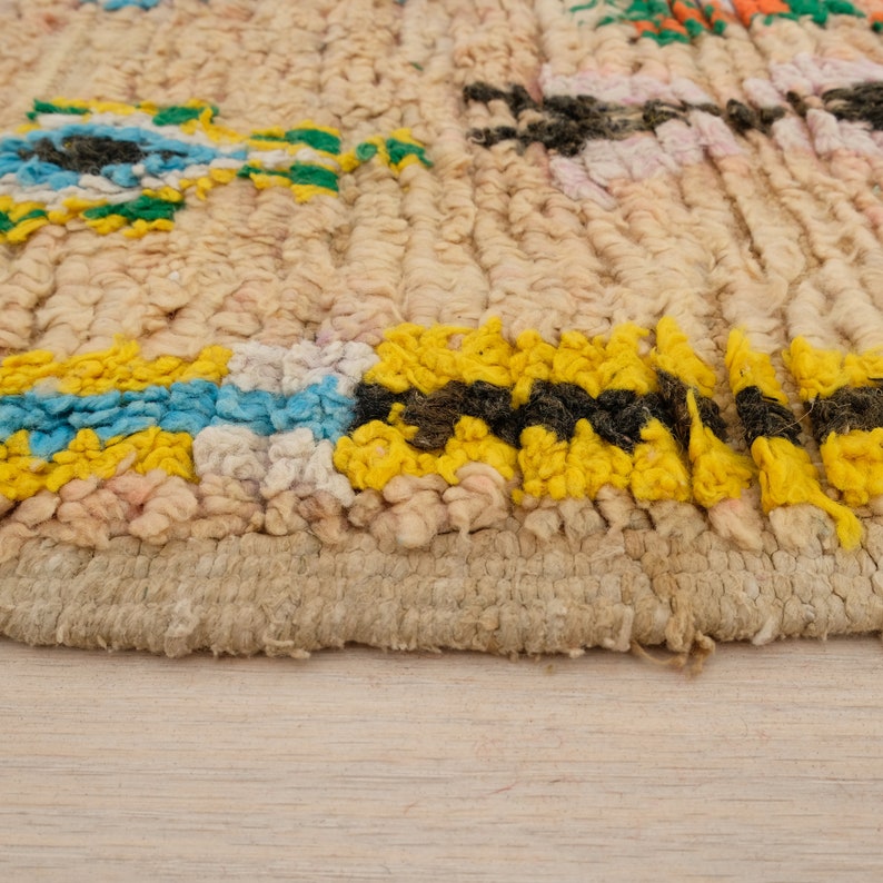 Vintage Moroccan rug, Authentic boujaad Rug 5x8 ft image 10