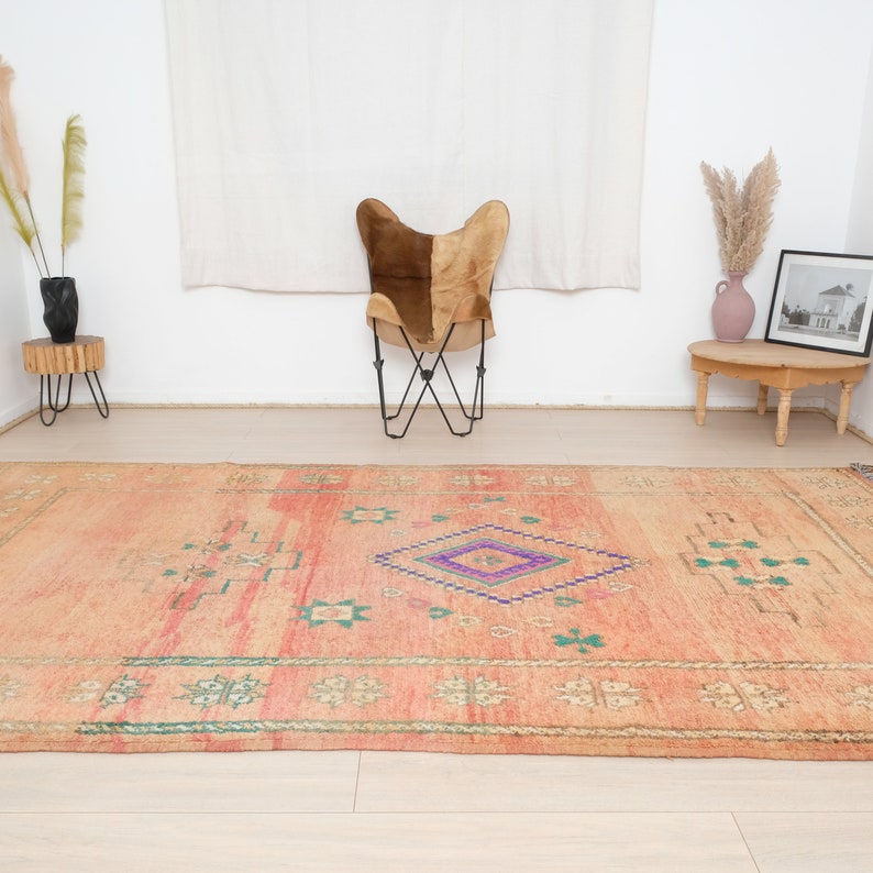 Vintage Moroccan rug, Authentic Boujaad Rug 6x10 ft image 3