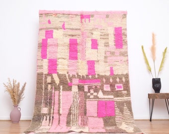boujaad rug - Beige moroccan Rug - Pink Soft wool rug - Vintage Area rug - bohemian carpet 5x8 ft