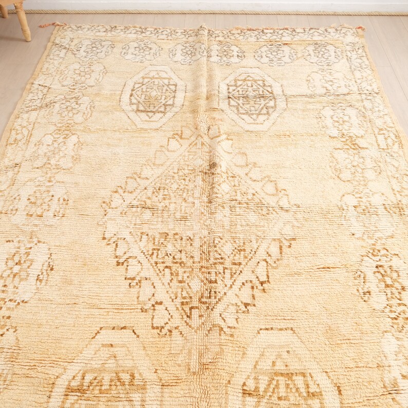 Vintage boujaad rug, Authentic Moroccan Rug 6x10 ft image 6