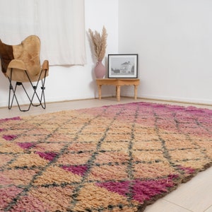 Vintage Boujaad rug, Authentic Moroccan Rug 6x9 ft image 5