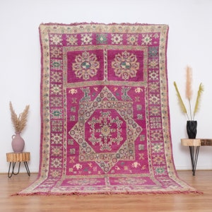 Vintage Moroccan rug, Authentic Boujaad Rug 6x10 ft image 1