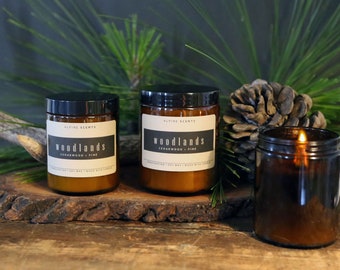 Artisan ''Woodlands'' scented Soy Wax , wood wick Candle, Cedarwood & Pine scented