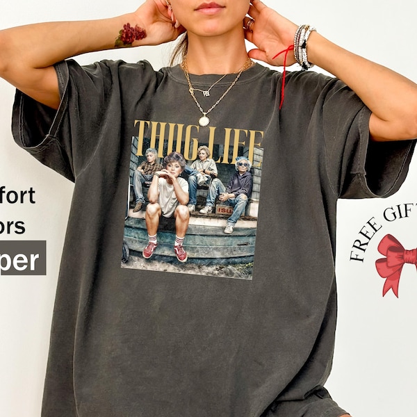 Comfort Colors Golden Mom Life T-Shirt: Retro 90s Sitcom Tee