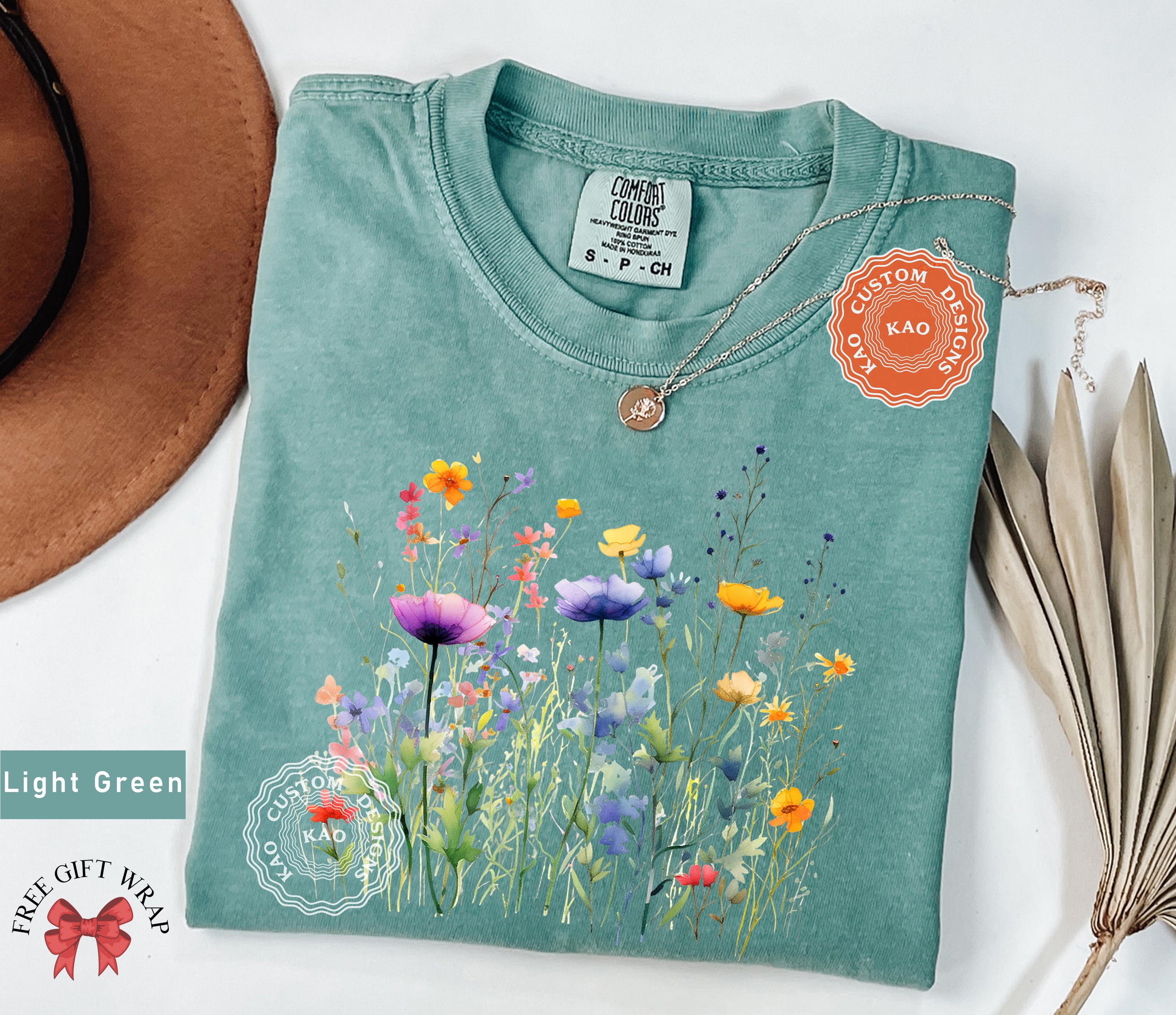 Comfort Colors Wildflower T-shirt, Botanical Spring Clothing - Etsy