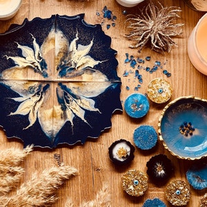 Juego de 4 posavasos de resina azul dorado | Decoraciones de mesa hechas a mano | Diseño individual | Idea de regalo de boda | Decoración única