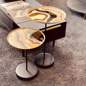 Epoxy resin coffee table set of 2 | Glamour design black white gold | Gold leaf table round | 33 & 35 cm | Handmade | Unique resin side table