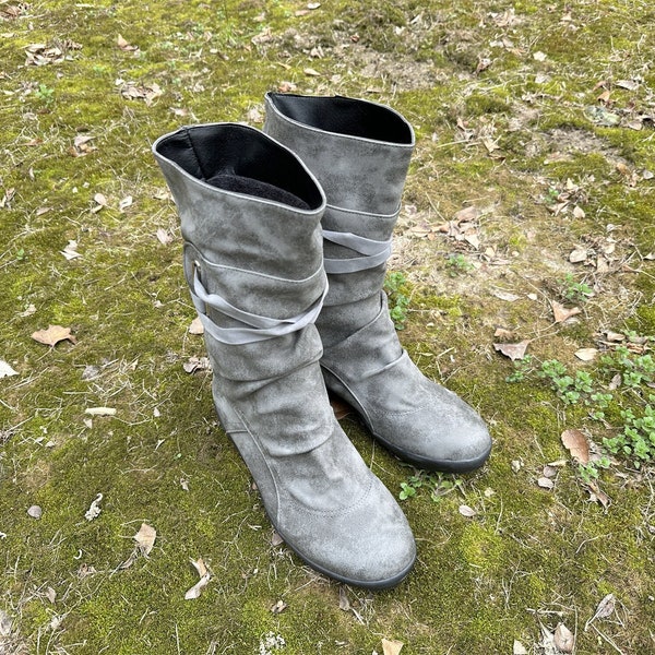 Gray Women Renaissance Medieval Boots, Gothic Viking Adult  Viking Boots Shoes, Ren Faire Vintage Costume Shoes, Medieval LARP Pirate Boots