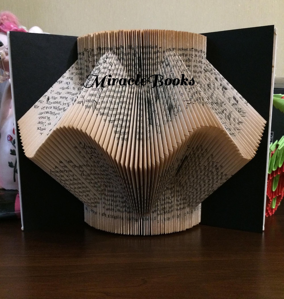Book Sculpture 7 BOOK FOLDING PATTERN + Instructions - Geometric Book ...