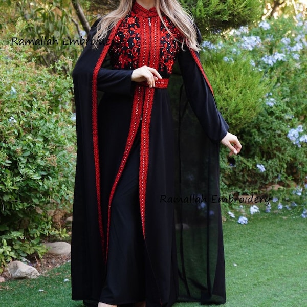 Off White Fusion Abaya Thoub – Handmade Palestinian Tatreez