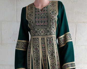 Palestinian Thobe Tatreez Dress Maxi Green with golden embroidery.