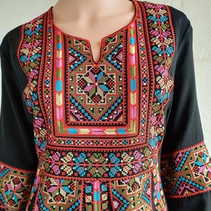 Palestinian Thobe Tatreez Dress Maxi Black with Red embroidery V Manajel.