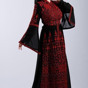 Palestinian Thobe Embroidery Maxi Dress Black and Red Sunbola image 2