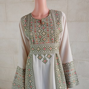 Palestinian Embroidery Thobe Princess Thob Maxi Dress Tatreez Amira Green and Beige