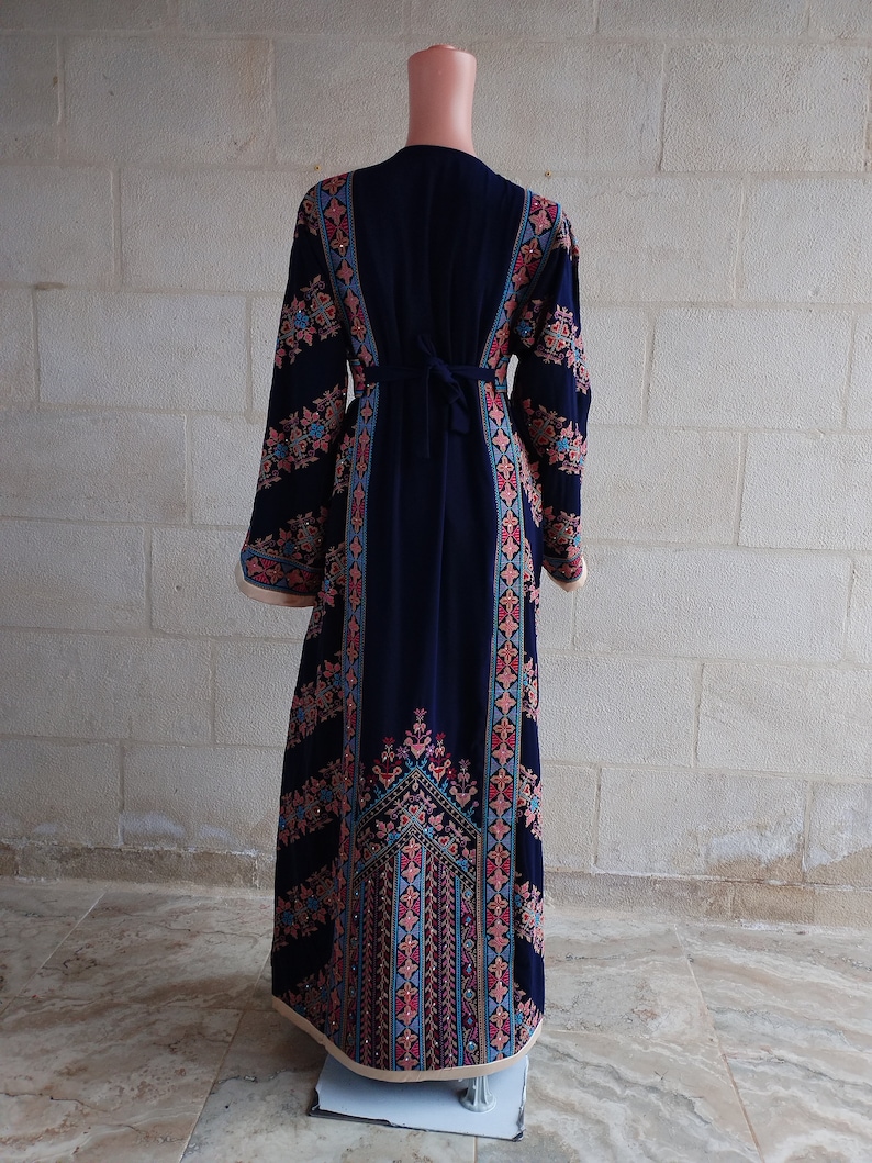 Palestinian Thobe Tatreez Dress Navy Blue and Red Embroidery connect image 5
