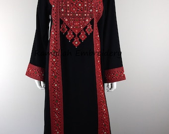 Vestido largo palestino Thobe Tatreez bordado rojo y negro