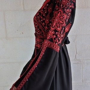 Palestinian Thobe Embroidery Maxi Dress Black and Red Sunbola image 8