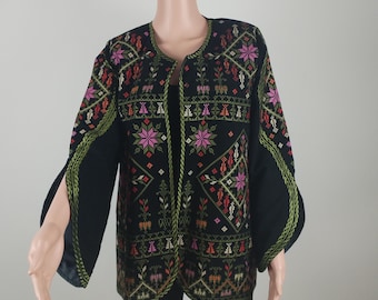 Palestinian Embroidery Stunning Jacket Tatreez  Green And Black Stylish Jacket