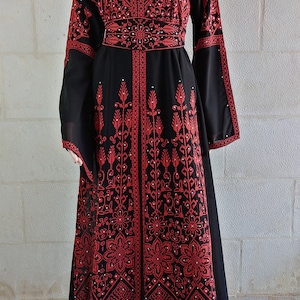 Palestinian Thobe Embroidery Maxi Dress Black and Red Sunbola image 6