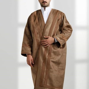 Farwa Fur Men Bisht Arabic Cloak Winter Warm Coat Beige