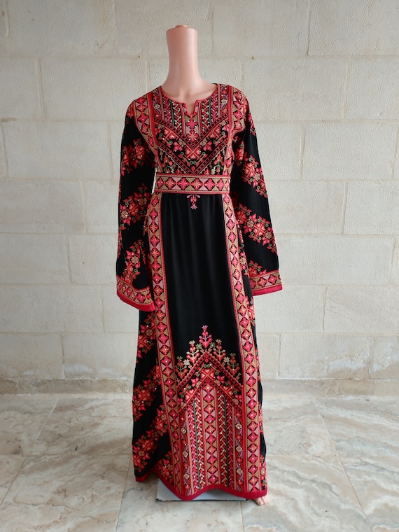 Palestinian Thobe Tatreez Dress Red and Black Embroidery Connect - Etsy