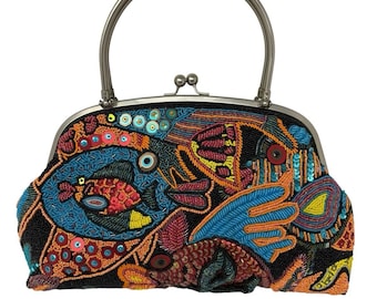 Bolsa de noite vintage Chicos Seascape colorida com miçangas e alças superiores para cruzeiros e viagens.