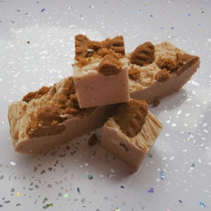 Vegan Fudge Postal Box image 5