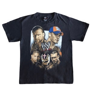 WWE World Wrestling Entertainment by Hybrid crewneck Sportswear tshirt YOUNG size 10/12